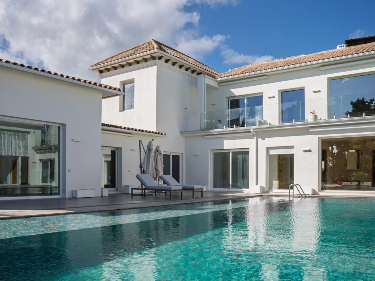 Picture-86743459-2 (1)