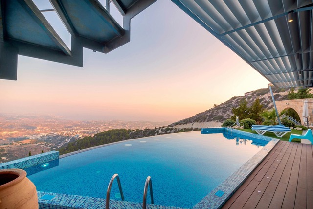 Villas de luxe avec piscine à Marbella